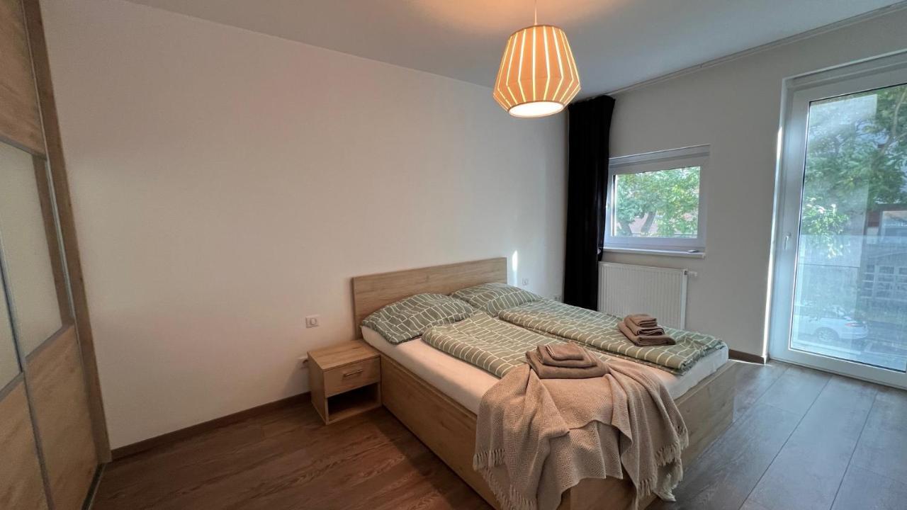 2 Room Apartment, Old City, New Building - Stein براتسيلافا المظهر الخارجي الصورة