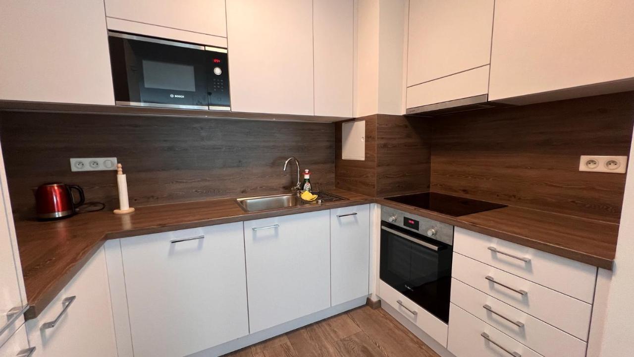 2 Room Apartment, Old City, New Building - Stein براتسيلافا المظهر الخارجي الصورة