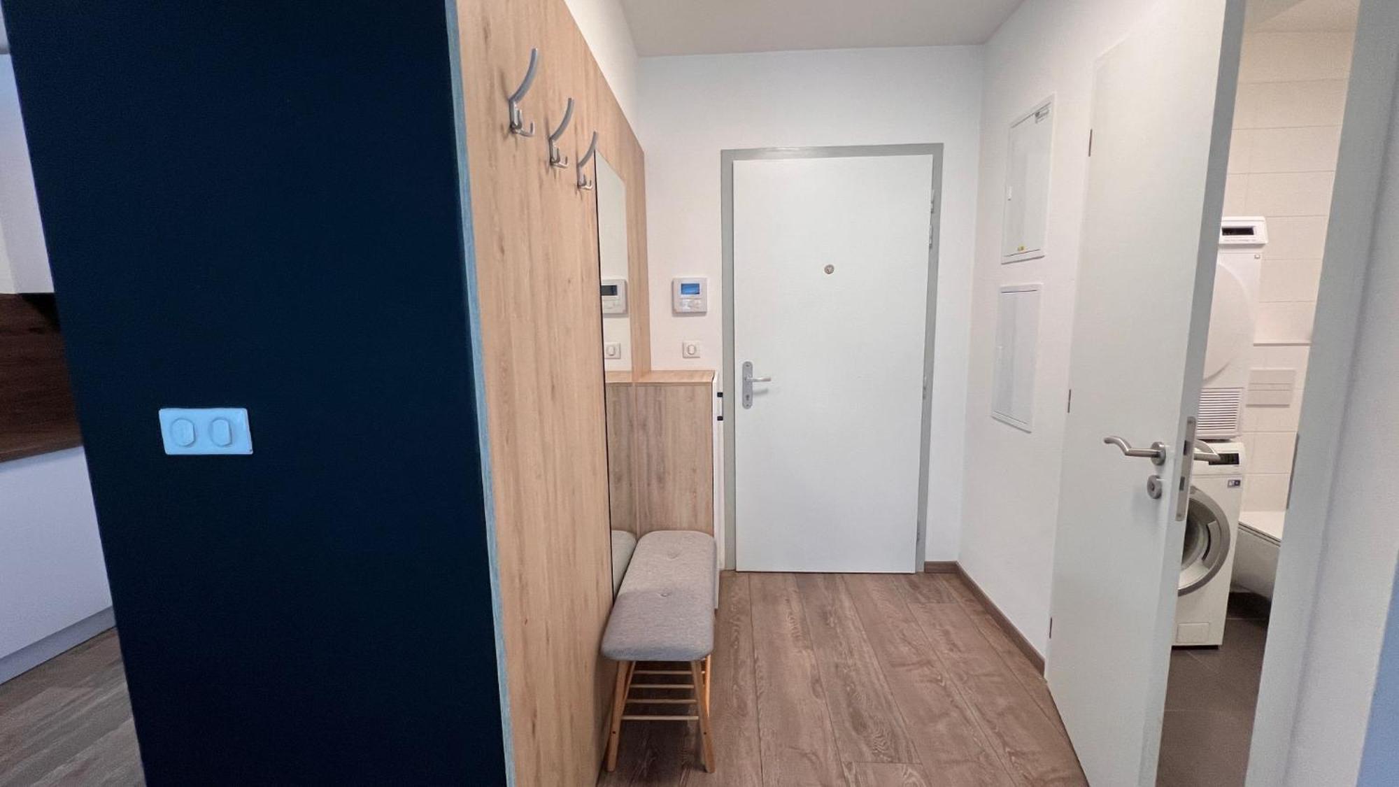 2 Room Apartment, Old City, New Building - Stein براتسيلافا المظهر الخارجي الصورة